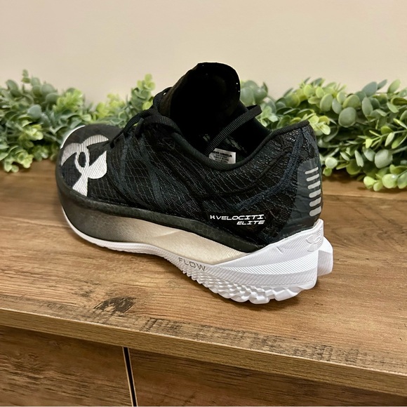 UA Velociti Elite 2 - Picture 10 of 16